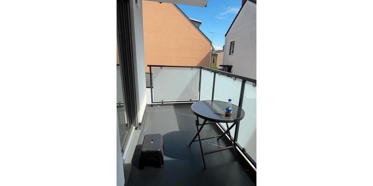 Etagenwohnung Urmitz - 3 Zimmer, 65 m&sup2;, 230.000&euro; | Angebot:26671359