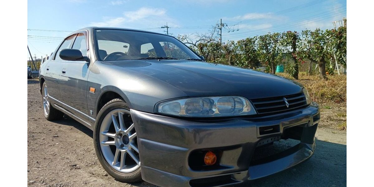 Nissan Skyline 95.201 km 7.763 &euro; Buecken 27333