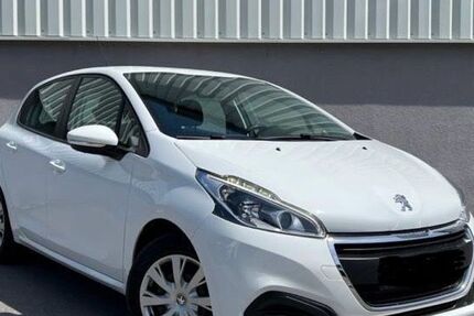 Peugeot 208 100.486 km 4.000 &euro; Weinsberg 74189