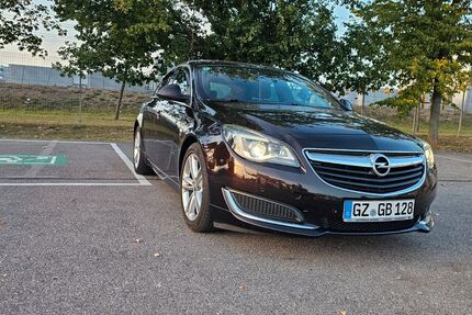 Opel Insignia 196.000 km 7.600 &euro; Günzburg 89312