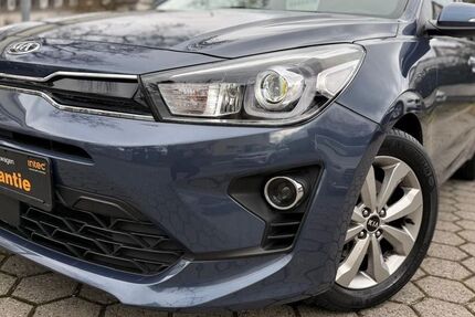 Kia Rio 60.000 km 11.491 &euro; Würzburg 97074