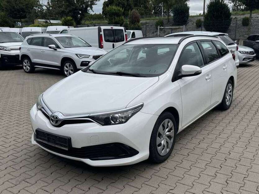 Auris