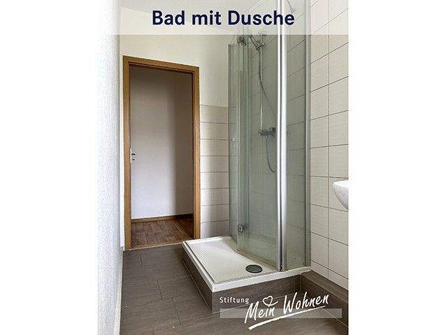 Etagenwohnung Bad Dürrenberg - 2 Zimmer, 48 m&sup2;, 294&euro; | Angebot:25356073