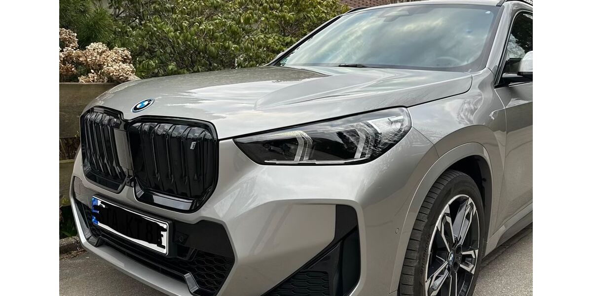 BMW iX1 32.100 km 42.000 &euro; Pöcking 82343