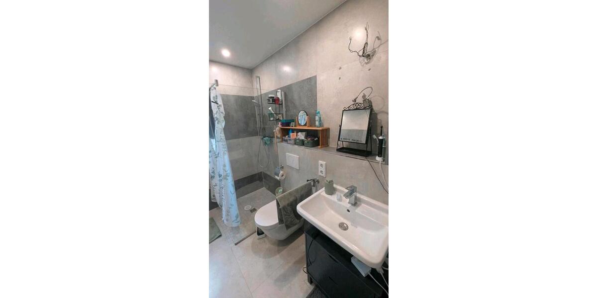 Erdgeschoßwohnung Gießen Schlangenzahl - 2 Zimmer, 50 m&sup2;, 1.000&euro; | Angebot:26071975