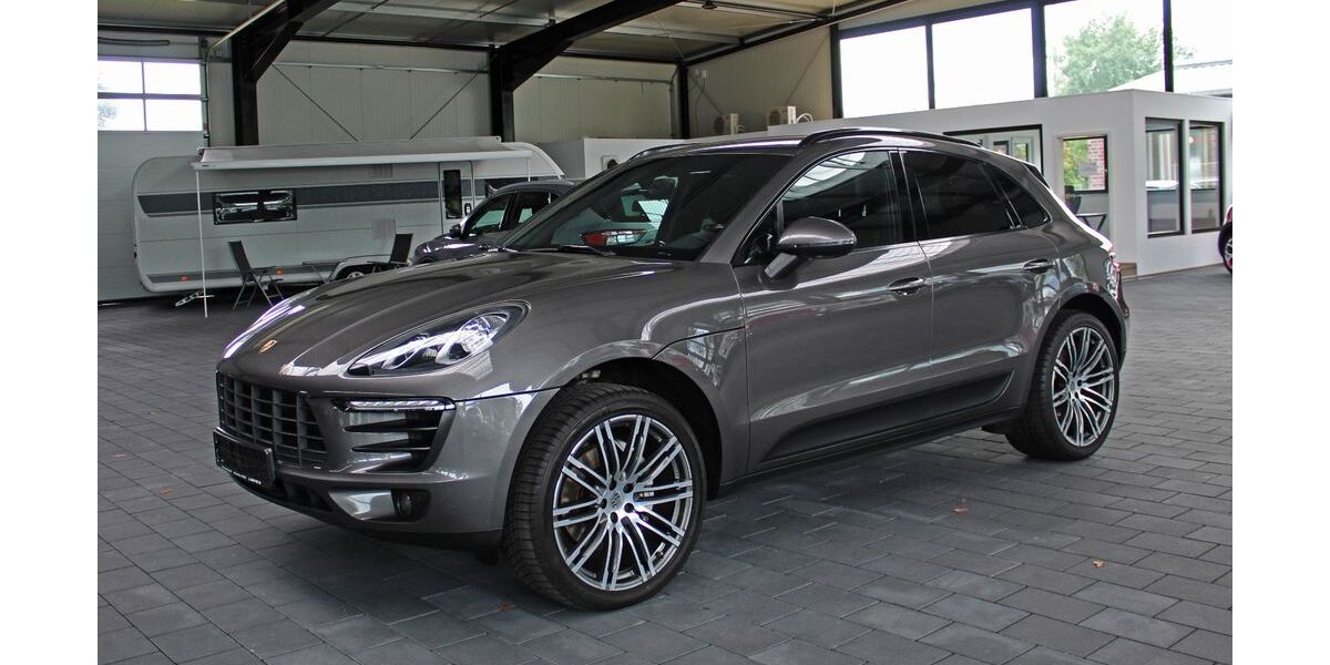 Porsche Macan 214.600 km 23.990 &euro; Andervenne 49832