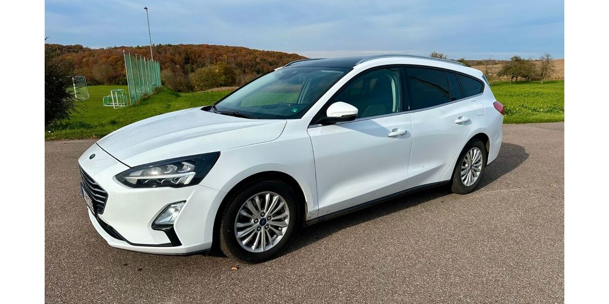 Ford Focus 124.000 km 14.550 &euro; Gundelsheim 74831