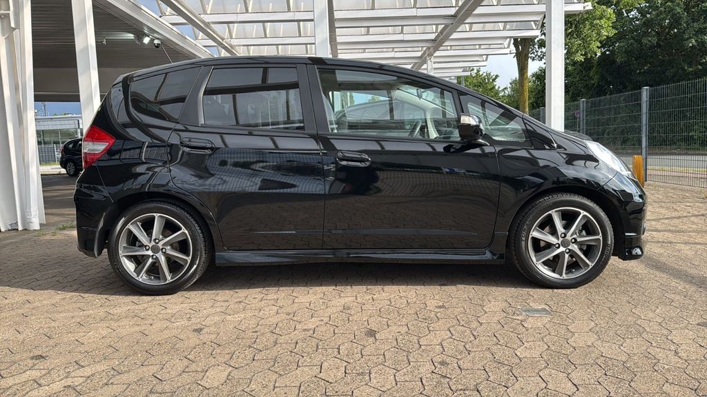 Honda Jazz 38.000 km 11.950 &euro; Dinslaken 46539
