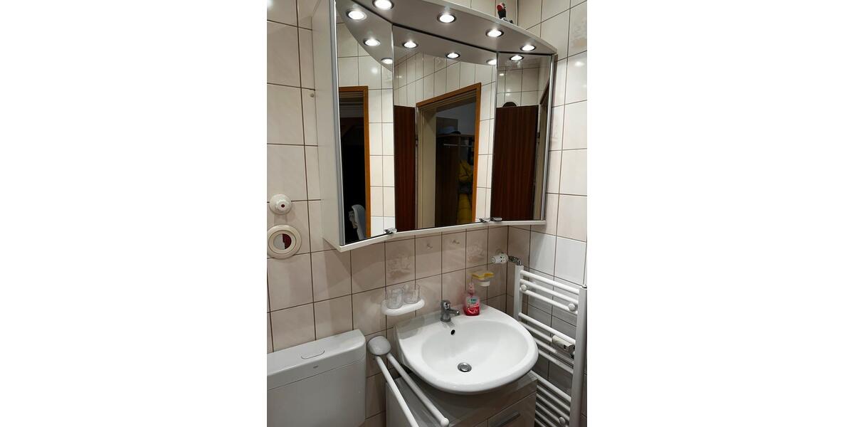 3-ZKB im Erdgeschoss mit Balkon 3.5 zimmer