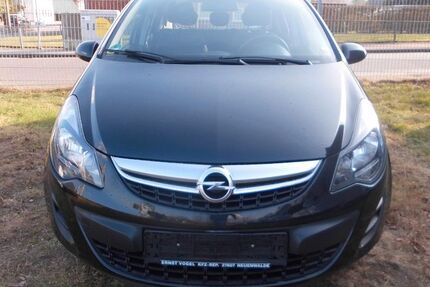 Opel Corsa 217.000 km 2.999 &euro; Hemmoor 21745