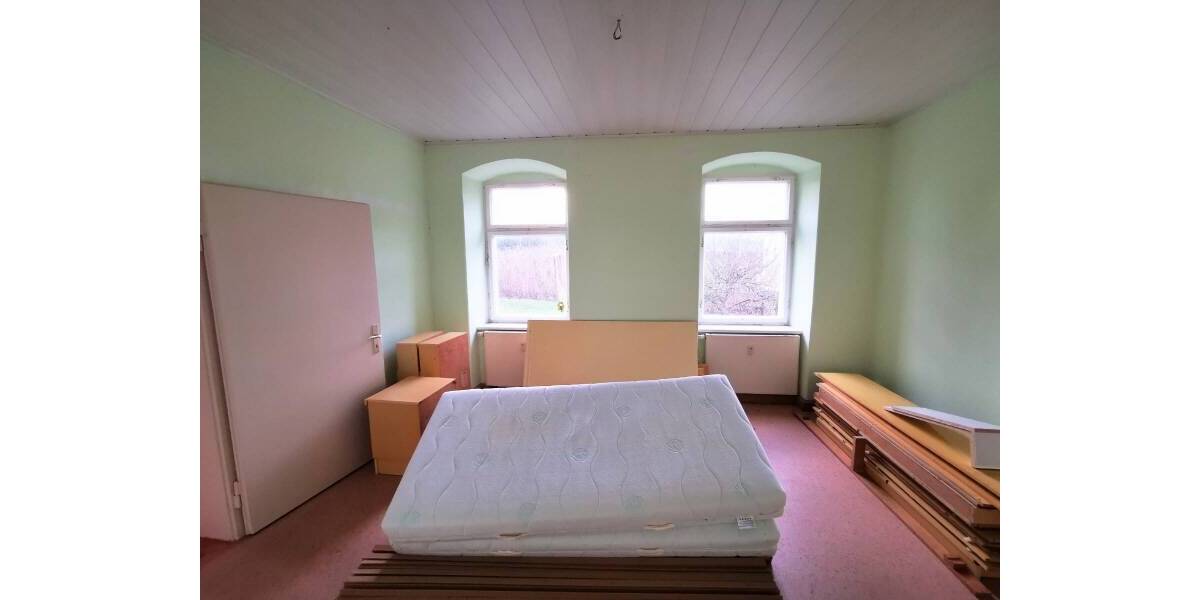 Mehrfamilienhaus, Wohnhaus Cunewalde - 7 Zimmer, 180 m&sup2;, 140.000&euro; | Angebot:25745362
