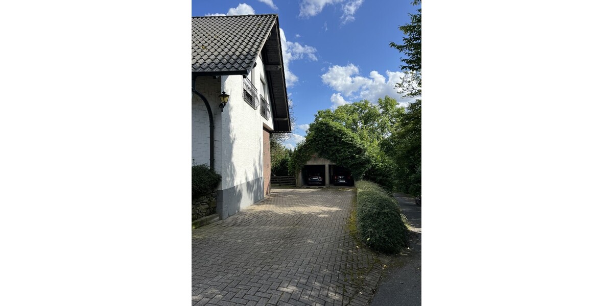 Idyllisches Mehrfamilien- Mehrgenerationenhaus - Mehrfamilienhaus, Wohnhaus Hüllhorst | Angebot:16568286