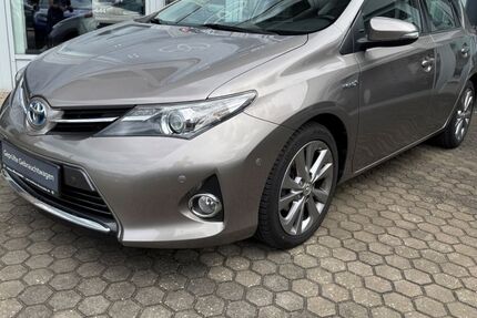 Toyota Auris 123.645 km 12.490 &euro; Hilpoltstein 91161