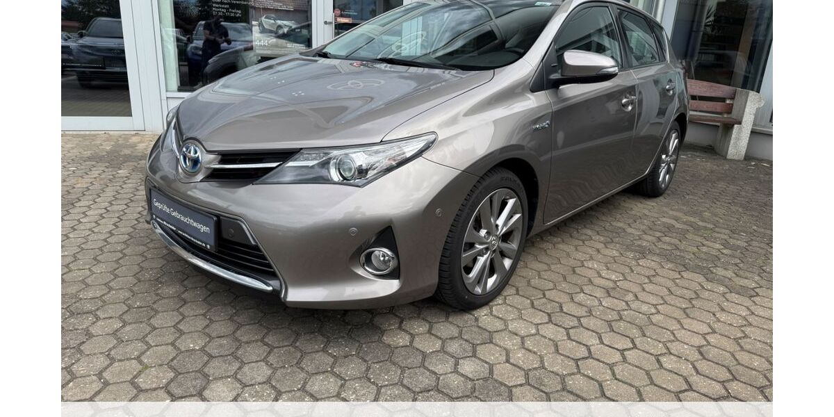 Toyota Auris 123.645 km 12.790 &euro; Hilpoltstein 91161
