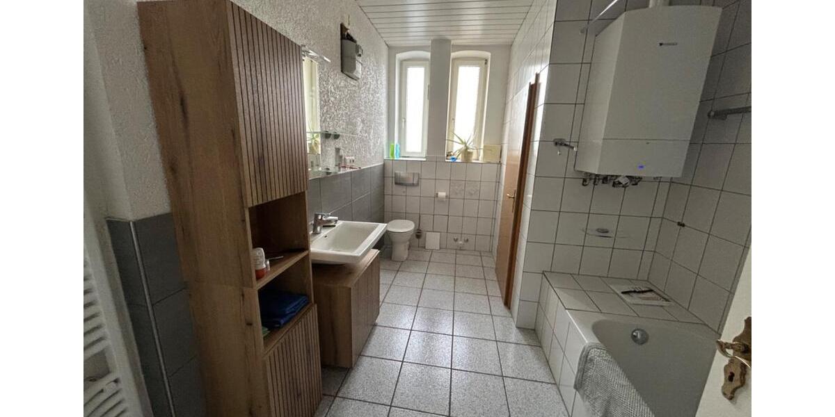 Etagenwohnung Ludwigshafen am Rhein Parkinsel - 3 Zimmer, 95 m&sup2;, 1.000&euro; | Angebot:26674633