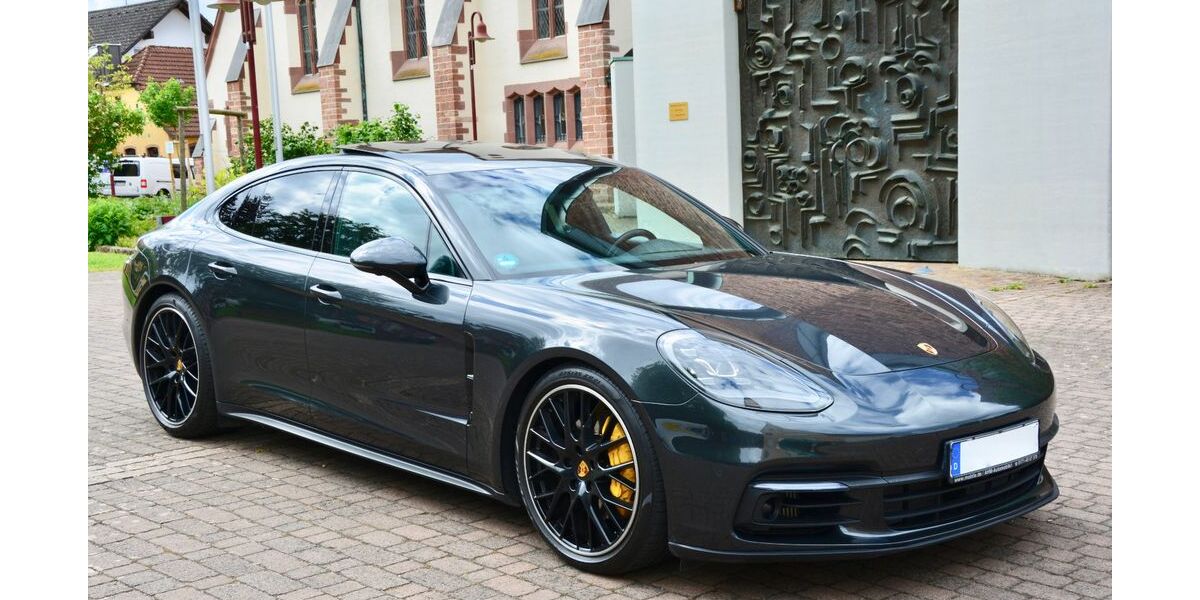 Porsche Panamera 89.600 km 72.800 &euro; Erlenbach a. Main 63906