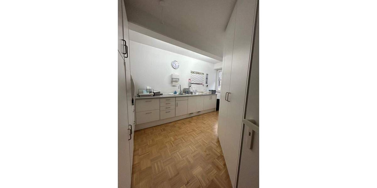 Gewerbeobjekt Lüdenscheid Staberg - 4 Zimmer, 147 m&sup2;, 1.350&euro; | Angebot:26851332