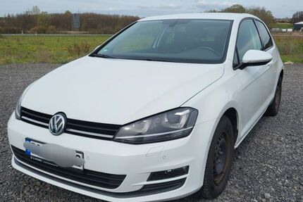 VW Golf 240.000 km 5.800 &euro; Kirchhain 35274