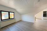 Dachgeschoßwohnung Wächtersbach - 4 Zimmer, 80 m&sup2;, 825&euro; | Angebot:26383958