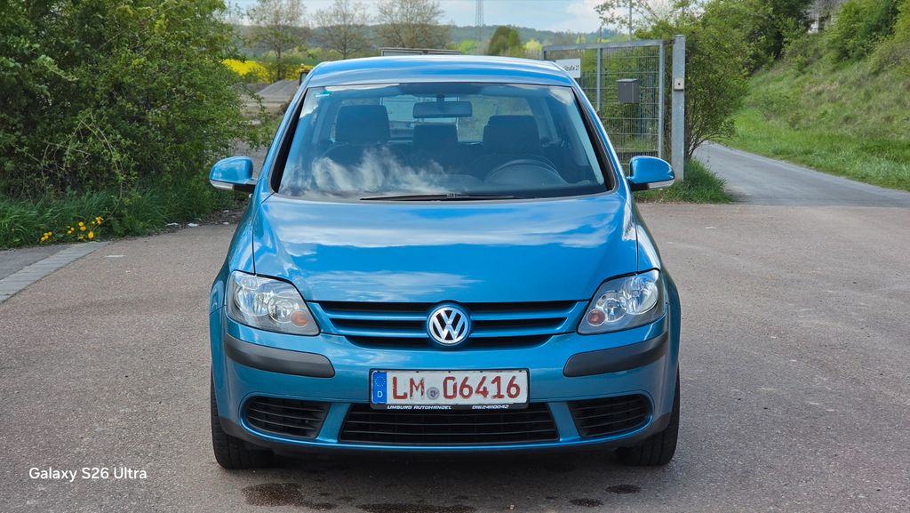 VW Golf 103.000 km 3.999 &euro; Staffel 65556