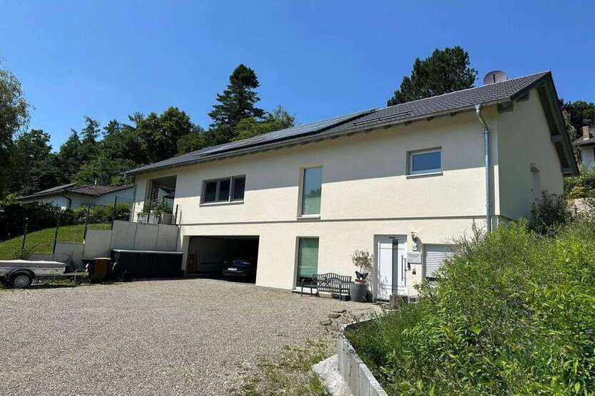 Haus zum Kaufen in Welden 649.000 € 160.77 m²
