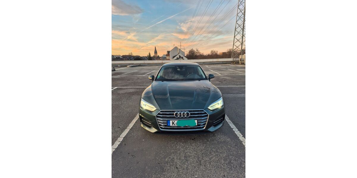 Audi A5 184.000 km 18.000 &euro; Köln 51149