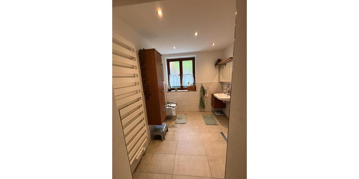 Erdgeschoßwohnung Wegscheid - 3 Zimmer, 100 m&sup2;, 560&euro; | Angebot:26600558