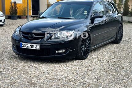 Mazda 3 143.000 km 8.900 &euro; Peiting 86971