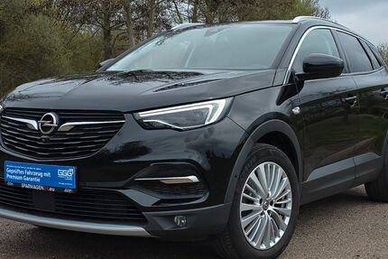 Opel Grandland (X) 92.377 km 14.990 &euro; Magdeburg 39130
