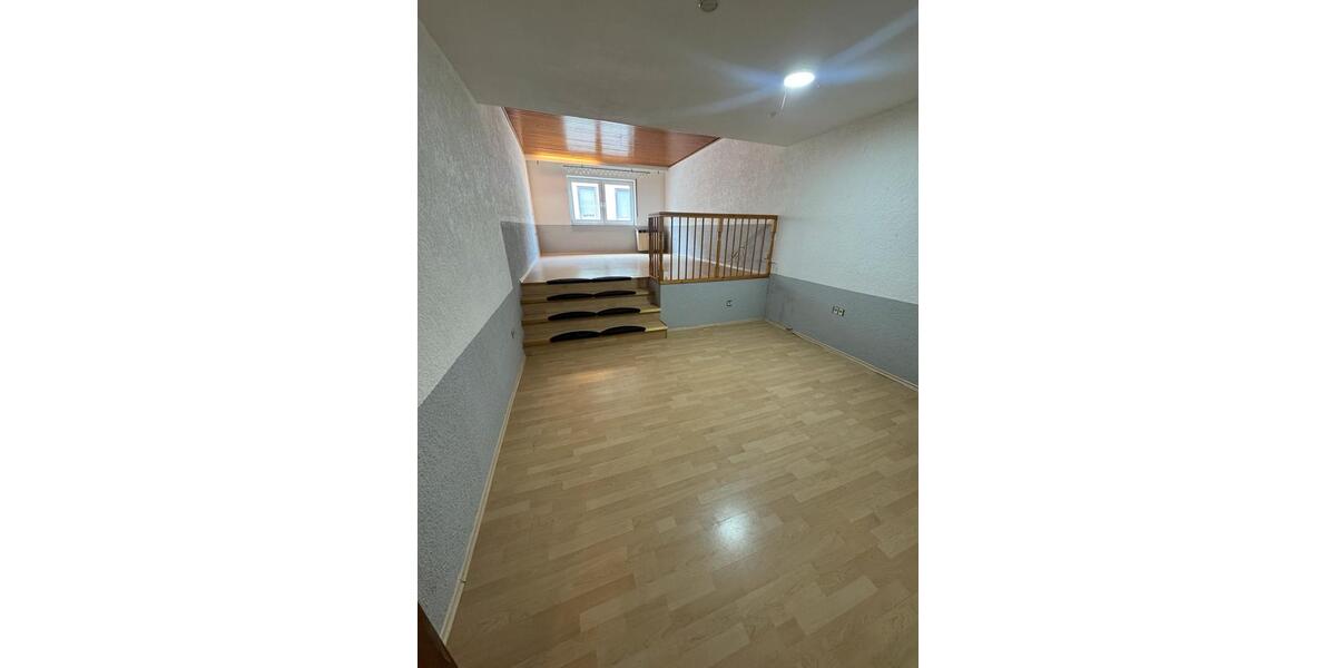 Einfamilienhaus Zweibrücken - 5 Zimmer, 138 m&sup2;, 97.500&euro; | Angebot:26972428