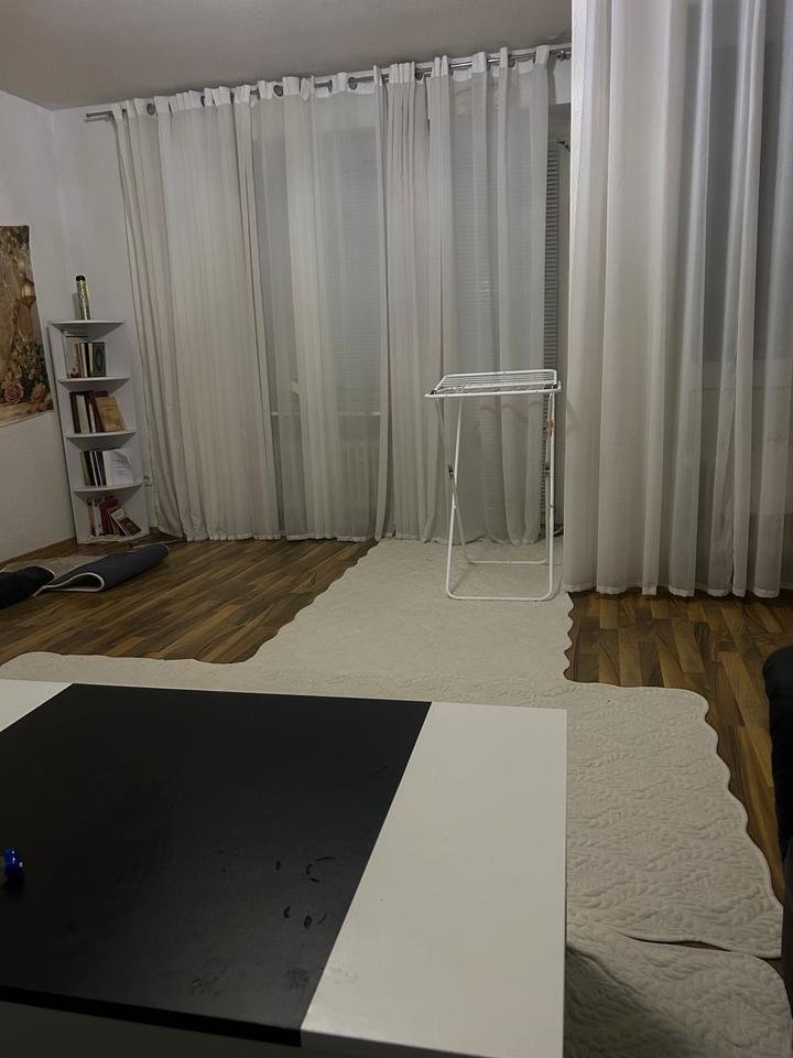 2 Zimmer Wohnung zu vermieten in Springe zimmer