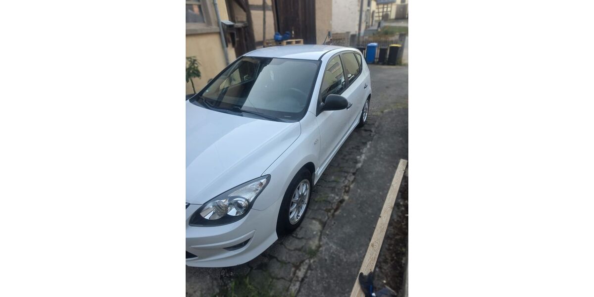 Hyundai i30 178.000 km 2.980 &euro; Ergersheim 91465