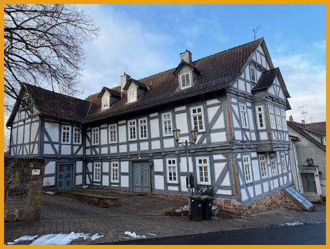 Mehrfamilienhaus, Wohnhaus Schwalmstadt Treysa - 1 Zimmer, 367 m&sup2;, 439.000&euro; | Angebot:26674096
