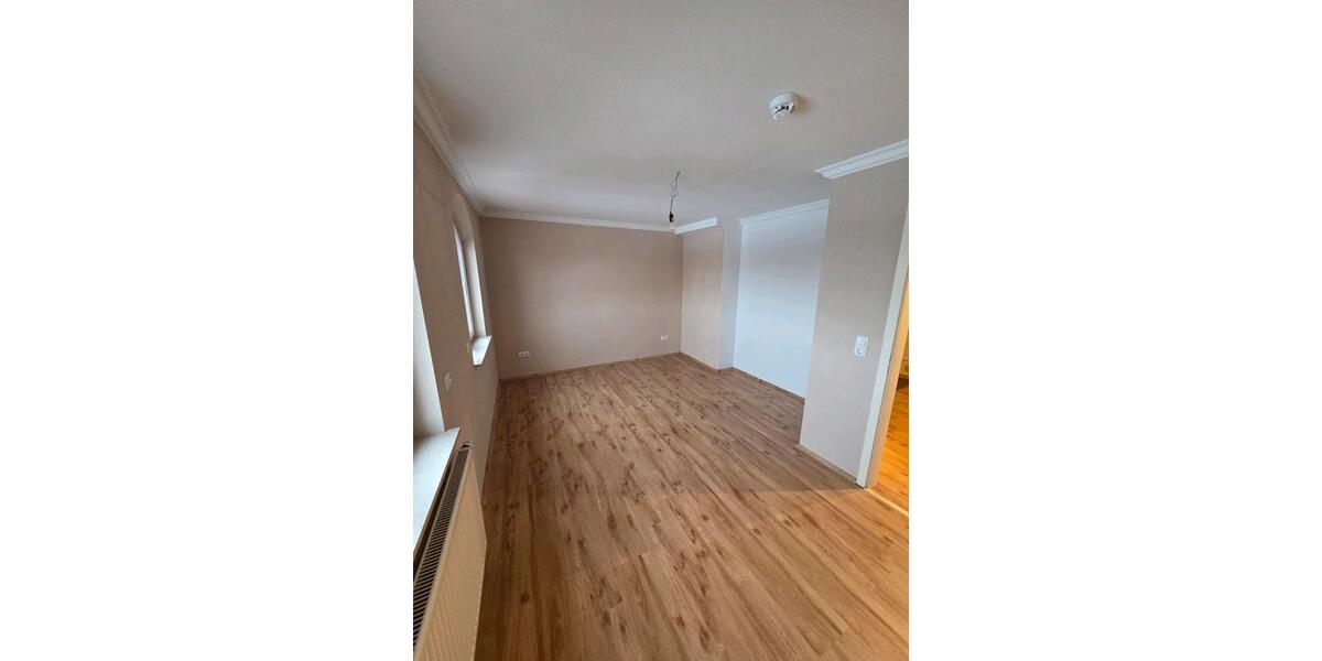 Maisonettenwohnung Mellrichstadt - 4.5 Zimmer, 99 m&sup2;, 250.000&euro; | Angebot:25261239