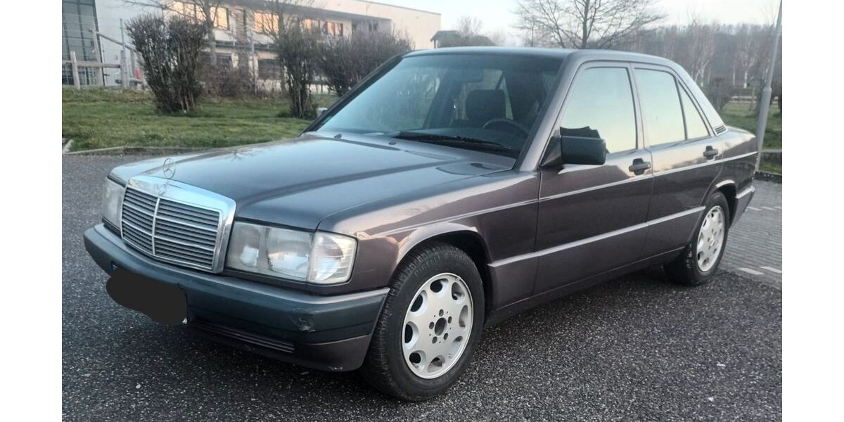 Mercedes-Benz 190 242.200 km 5.200 &euro; Alsdorf 52477