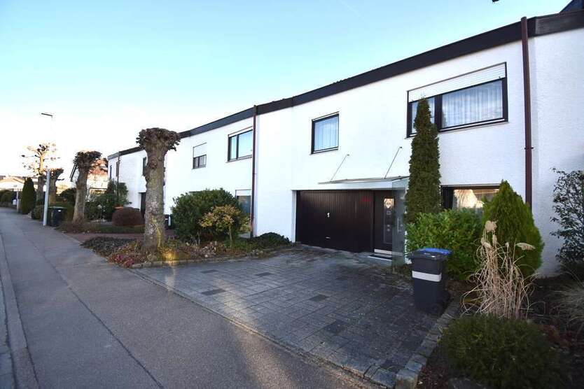 Haus zum Kaufen in Holzgerlingen 585.000 € 178.66 m²