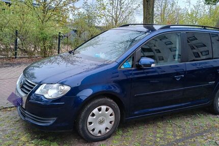 VW Touran 178.000 km 4.000 &euro; Mainz 55126