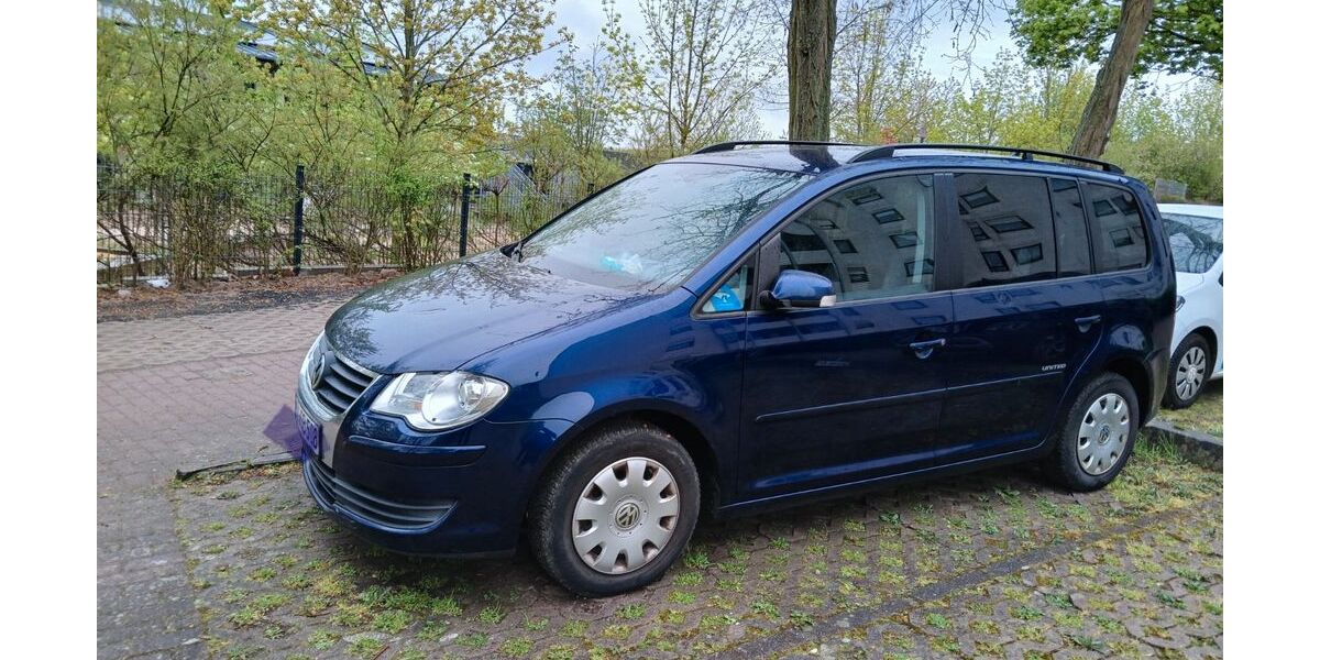 VW Touran 178.000 km 4.000 &euro; Mainz 55126