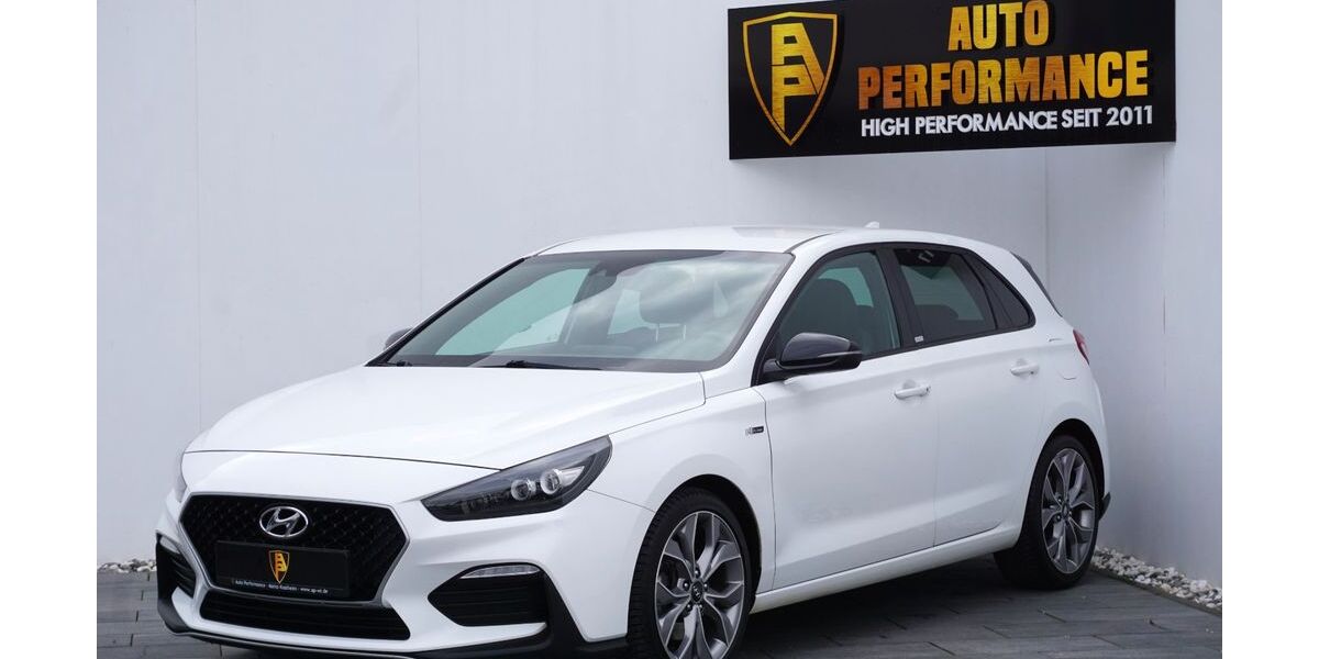 Hyundai i30 98.000 km 15.900 &euro; Mainz-Kostheim (Wiesbaden) 55246