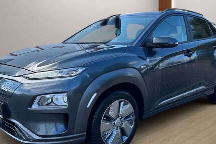 Hyundai KONA 28.100 km 17.989 &euro; Schwabhausen 99869