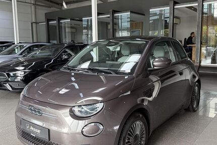 Fiat 500e 19.200 km 16.990 € Ibbenbüren 49477