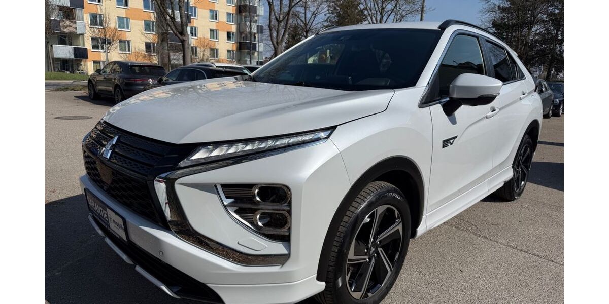 Mitsubishi Eclipse Cross 122.192 km 16.900 &euro; München 81243