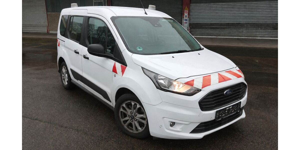Ford Tourneo Connect 216.000 km 10.472 &euro; Neusorg 95700