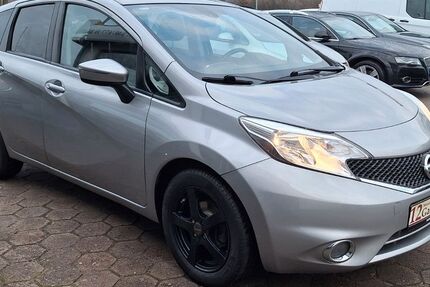 Nissan Note 129.000 km 7.999 &euro; Stapelfeld 22145