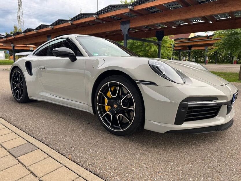 992