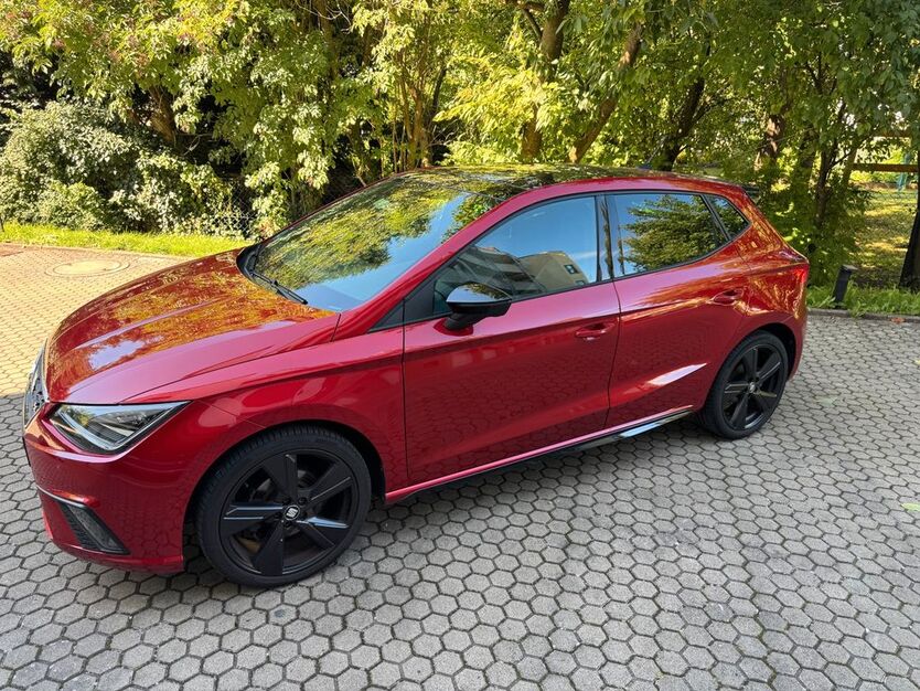 Seat Ibiza 81.329 km 17.900 € Treuchtlingen 91757
