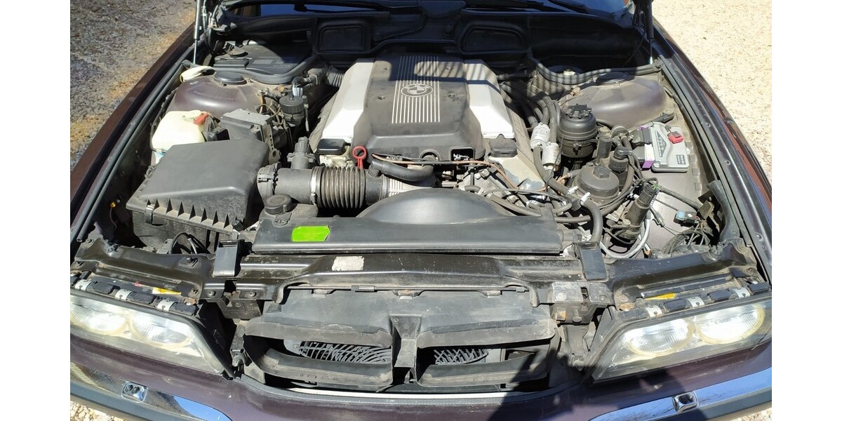 BMW 740 255.486 km 8.500 &euro; Plaue 99338