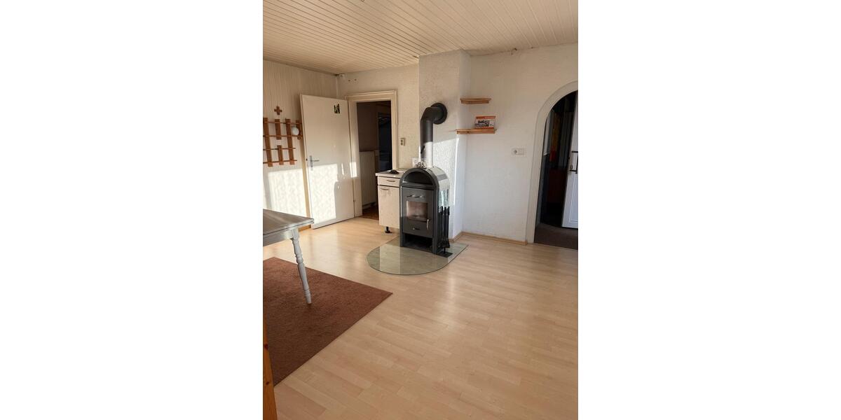 Erdgeschoßwohnung Bad Kissingen - 4 Zimmer, 77 m&sup2;, 650&euro; | Angebot:26525688