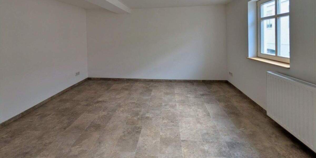 Reihenmittelhaus Harzgerode - 5 Zimmer, 168 m&sup2;, 129.000&euro; | Angebot:25880168