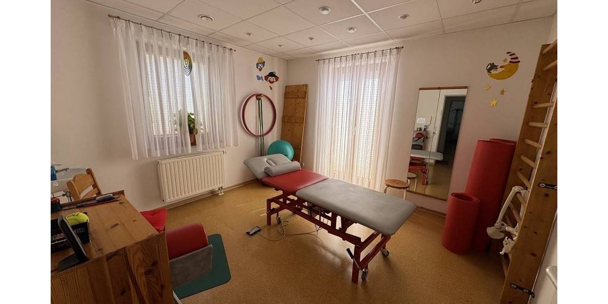 Top gepflegte Physiopraxis sucht neuen Mieter! 5 zimmer